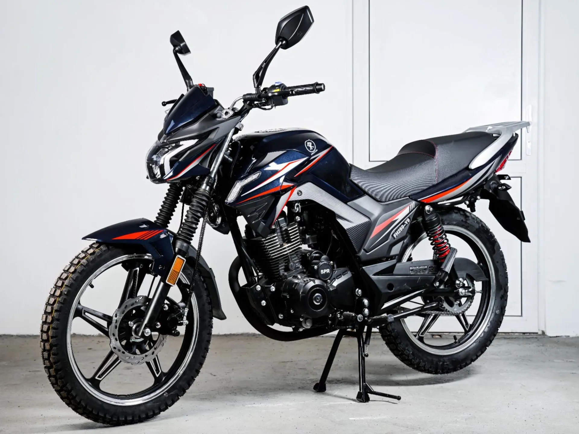 МОТОЦИКЛ SPRMOTORS FORTE FH250-Y9