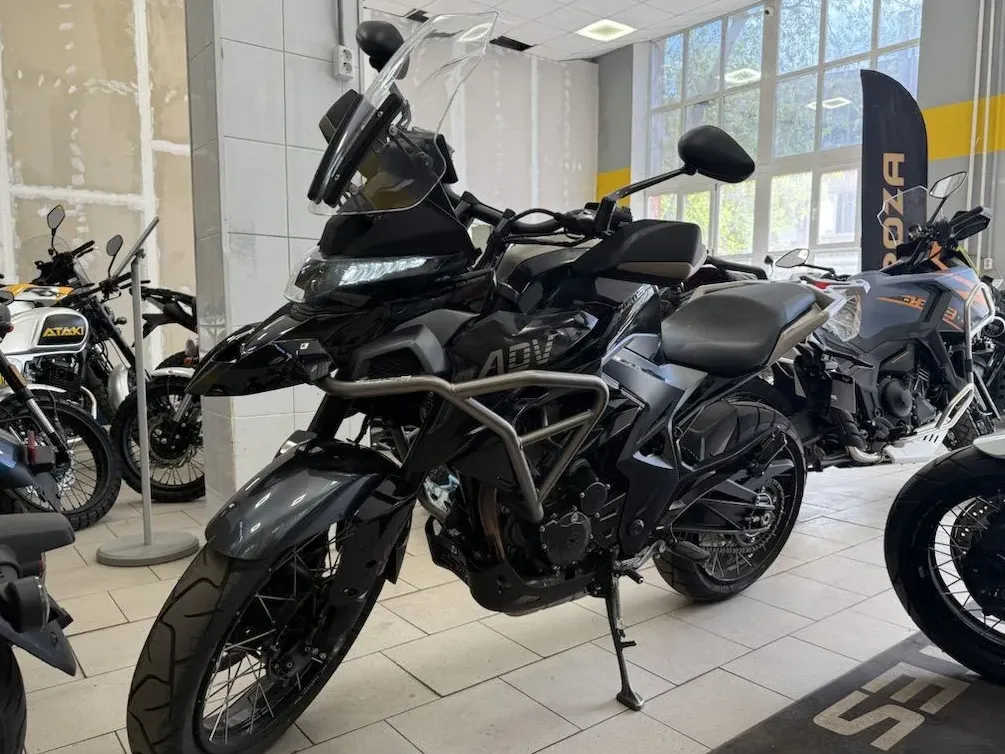 МОТОЦИКЛ ZONTES ZT350-T (4T ZT184MP EFI) 19/17