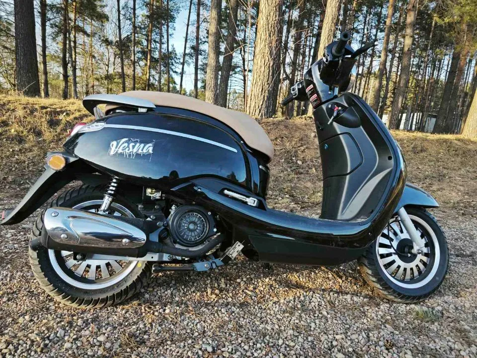 СКУТЕР МИНСК (MINSK, M1NSK) VESNA 125
