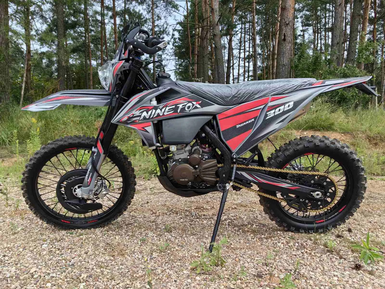 МОТОЦИКЛ NINE FOX TREKKER 300