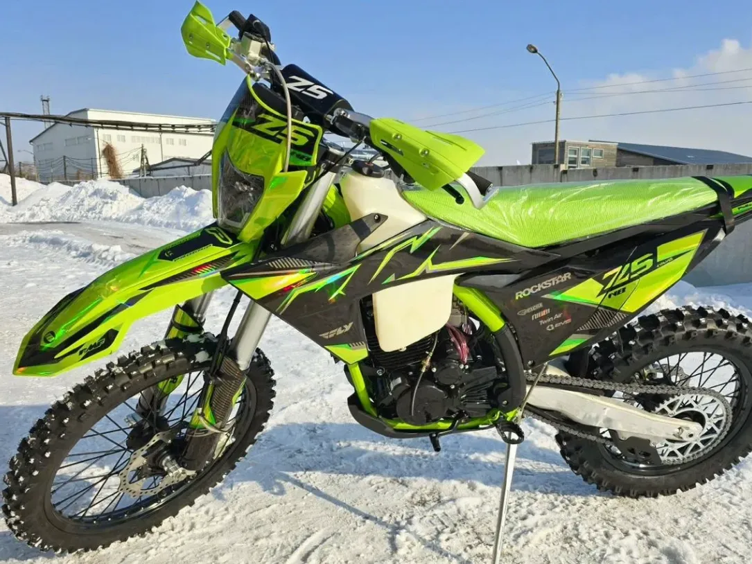 МОТОЦИКЛ RACER Z5